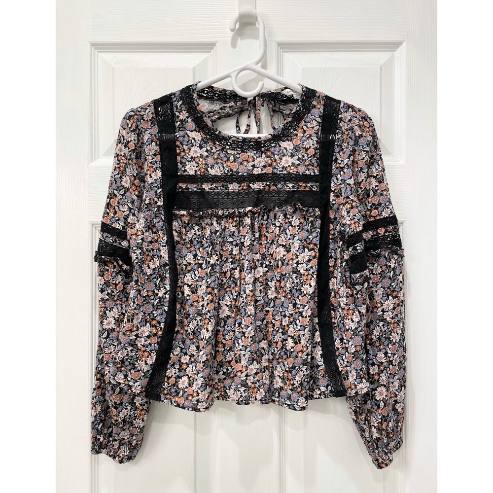 American Eagle Outfitters Floral Cropped Shirt - Picture 1 of 16